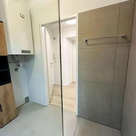 Apartment 6 Beds, 7 Minutes To Red Bull Ring, 70m2 Knittelfeld